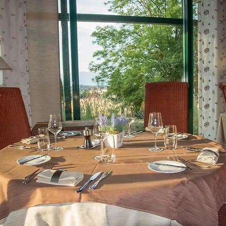 Les Chevreuils Мини-отель