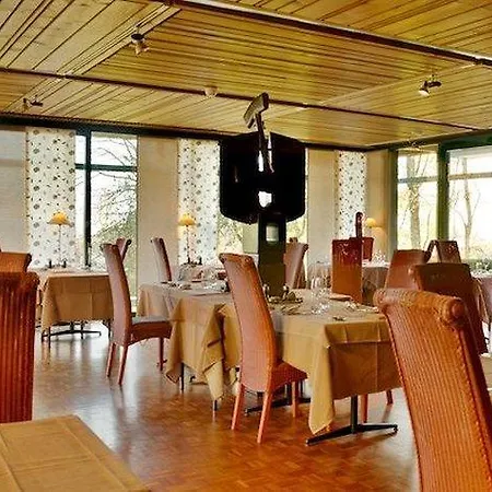 Värdshus Les Chevreuils 3*