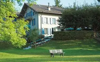 Les Chevreuils 3* Lausanne