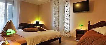 Мини-отель Les Chevreuils Лозанна