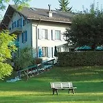 Les Chevreuils 3* Lausanne